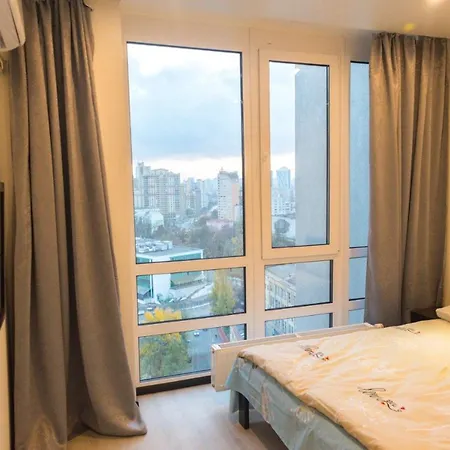 Apartment панорамные в новом доме Kyiv