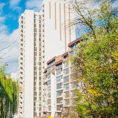 панорамные в новом доме Apartment Kyiv
