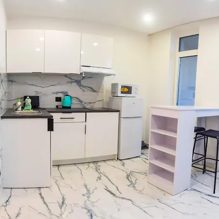 панорамные в новом доме Apartment Kyiv